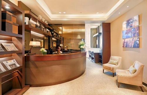 Fairmont Makati image 36