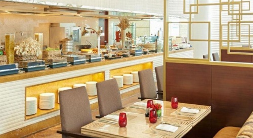 Fairmont Makati image 6